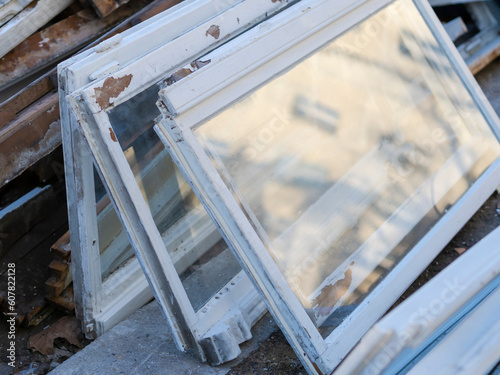 Old wooden window frames. Replacement of old wooden windows for a greater energy efficiency