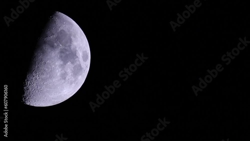 transicion de luna creciente con telescopio islas canarias photo