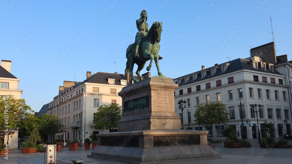 photo statue de jeanne d'arc Orléans France europe