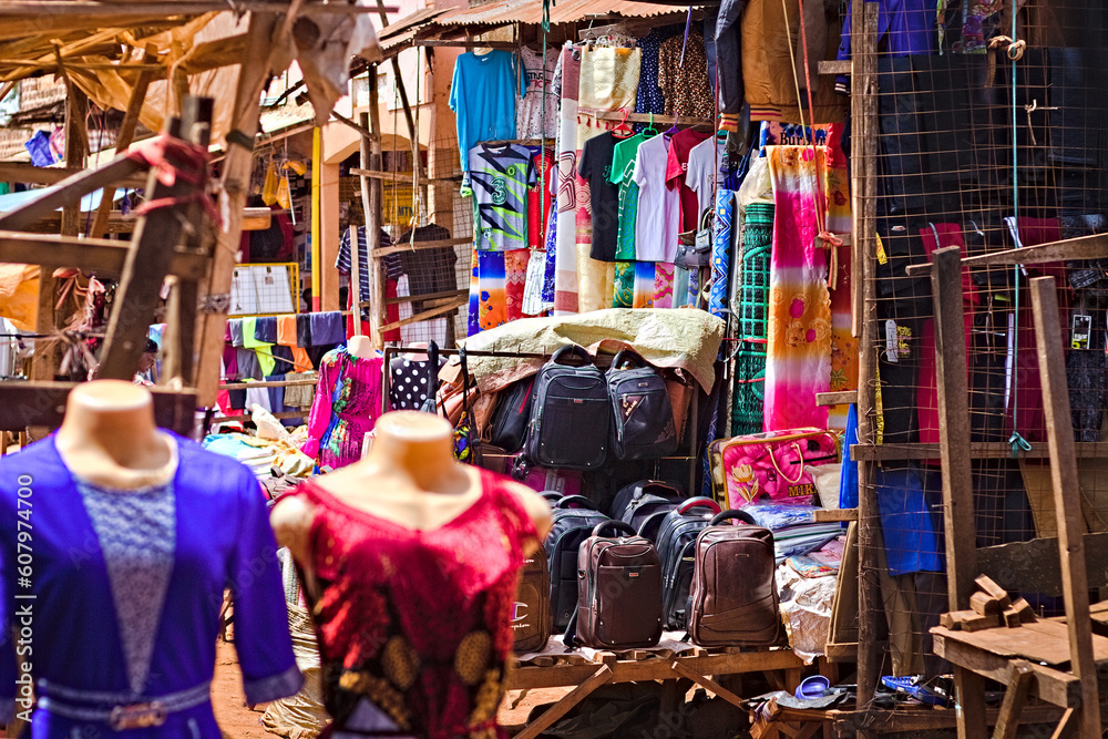 Market, clothes, afrika, uganda, lugazi, textiles, colours, t-shirt, shirt, clocks, shoe, shoes, plastic, backpack, dress, scarf,