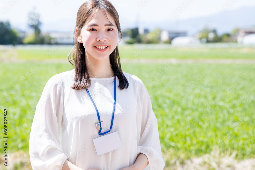 ツアーガイドする女性 Tour guide woman ツアーガイドする女性 Tour guide woman