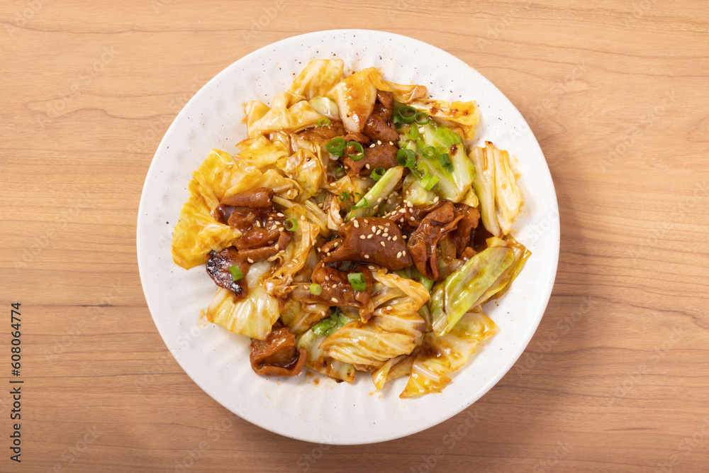 牛モツとキャベツの甘辛炒め 牛モツとキャベツの甘辛炒め