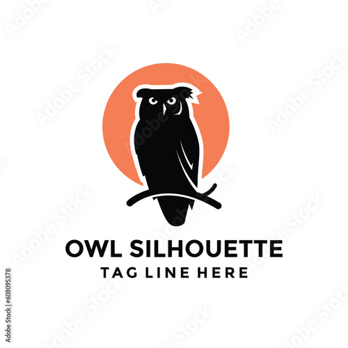 Vector Logo moonlit owl silhouette