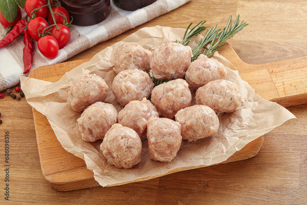 Raw chicken meatballs for cooking Raw chicken meatballs for cooking