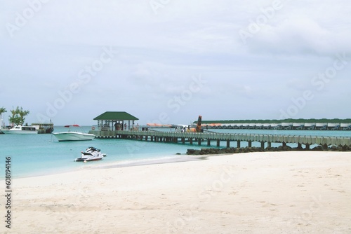 Maldives beach resort © NIXIN DESIGNS