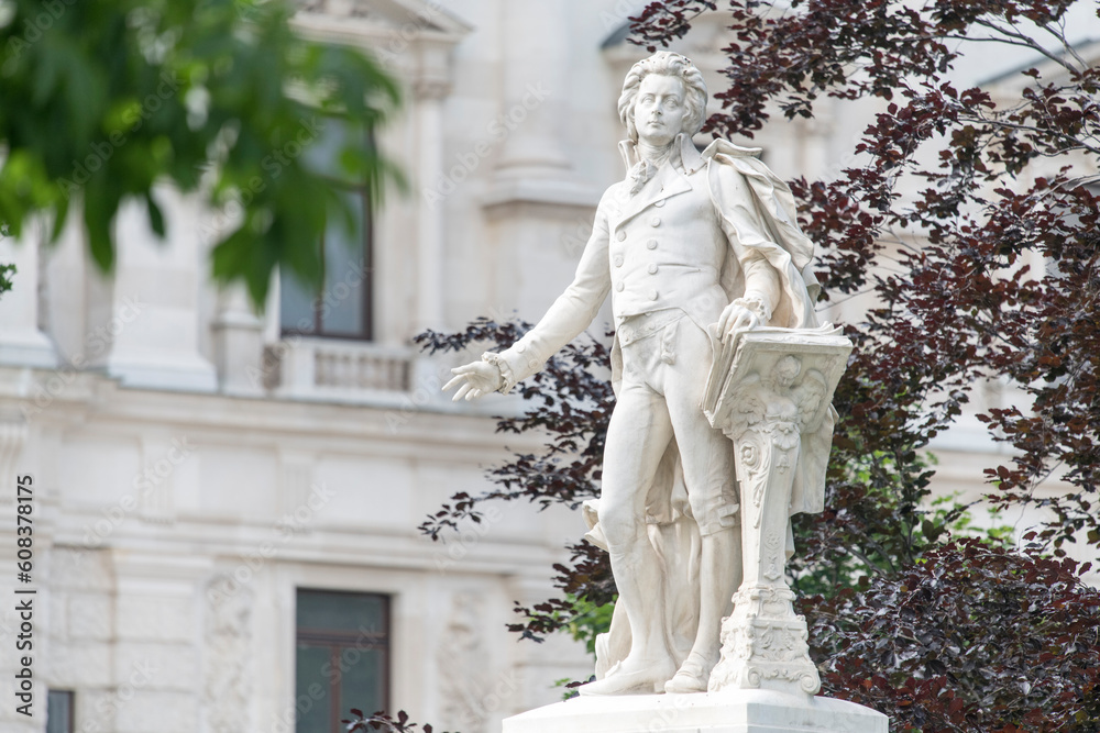 Mozart Statue - obrazy, fototapety, plakaty 