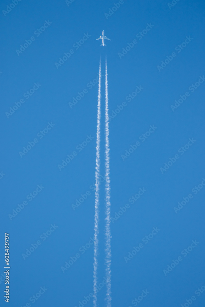 飛行機雲 飛行機雲