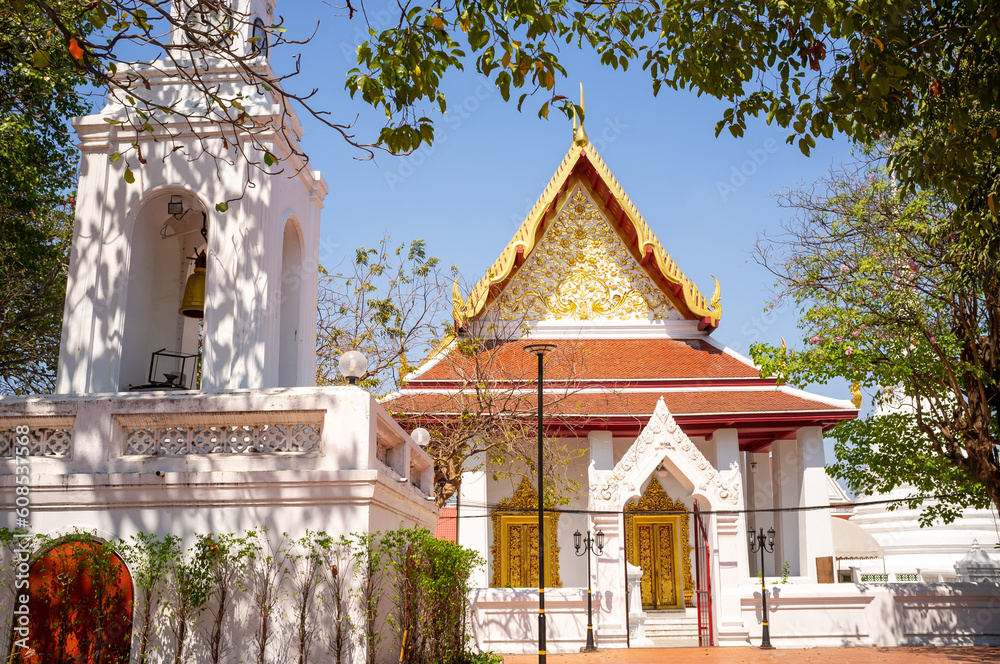 Flora pattern adorns the front of the chapel, Wat Kruewan, Bangkok Thailand.