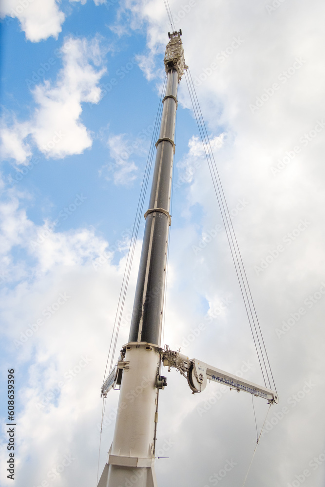 multi-section jib on 1000 ton mobile crane extended ready for lift multi-section jib on 1000 ton mobile crane extended ready for lift