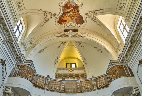 Syracuse and the famous monuments of sacred art
