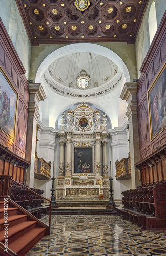 Syracuse and the famous monuments of sacred art