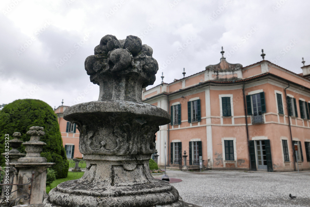 Obraz premium Varese, Italy, estense garden