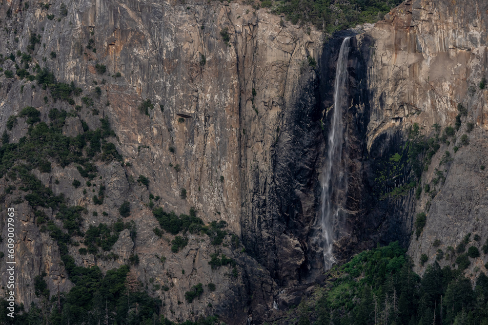 Bridalveil Falls Pours over the Cliffside in Yosemite