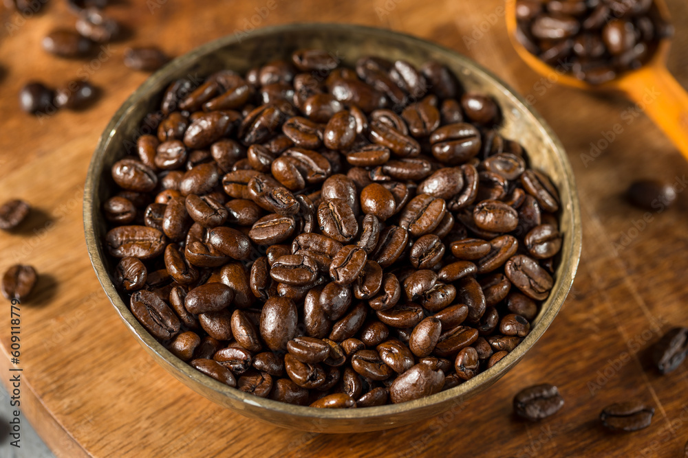 Fototapeta premium Organic Roasted Espresso Coffee Beans