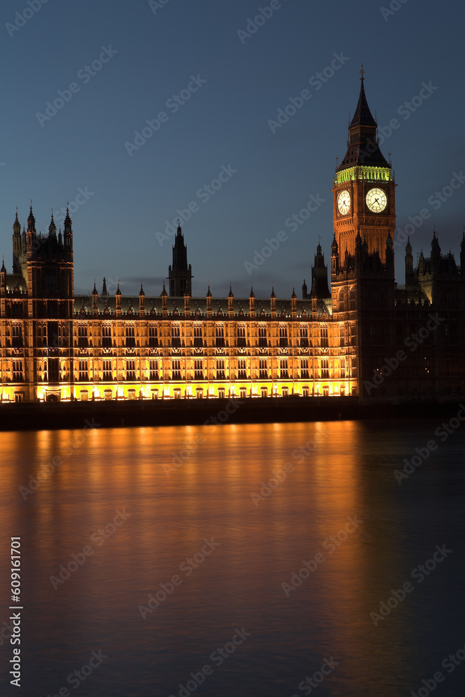 Big Ben and the house of parliament just after sunset on the river Thames