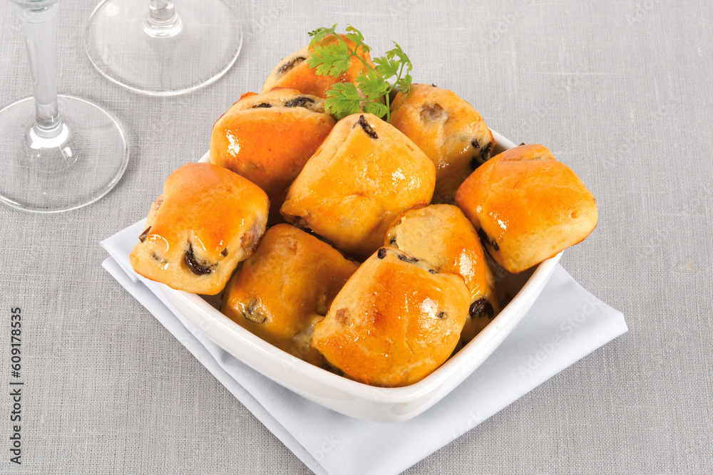 mini cake brioche mini cake brioche