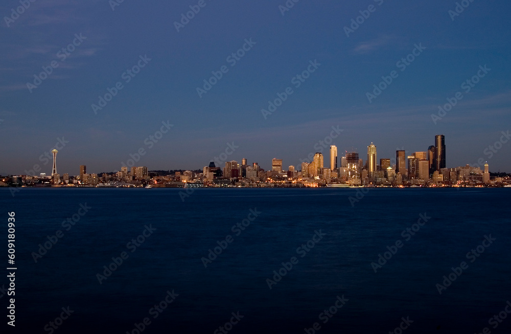 Fototapeta premium Seattle skyline from accross Puget Sound at twilight