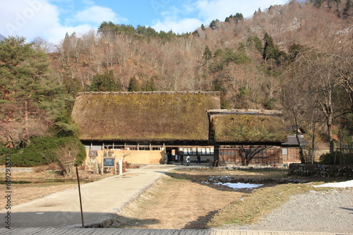 世界遺産, 日本の原風景・白川郷。茅葺屋根の並ぶ村