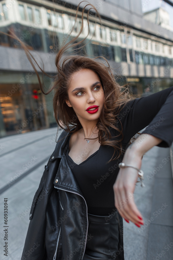 Chic girl clothes hotsell