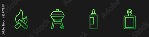 Set line Sauce bottle, Campfire, Barbecue grill and Cutting board. Gradient color icons. Vector