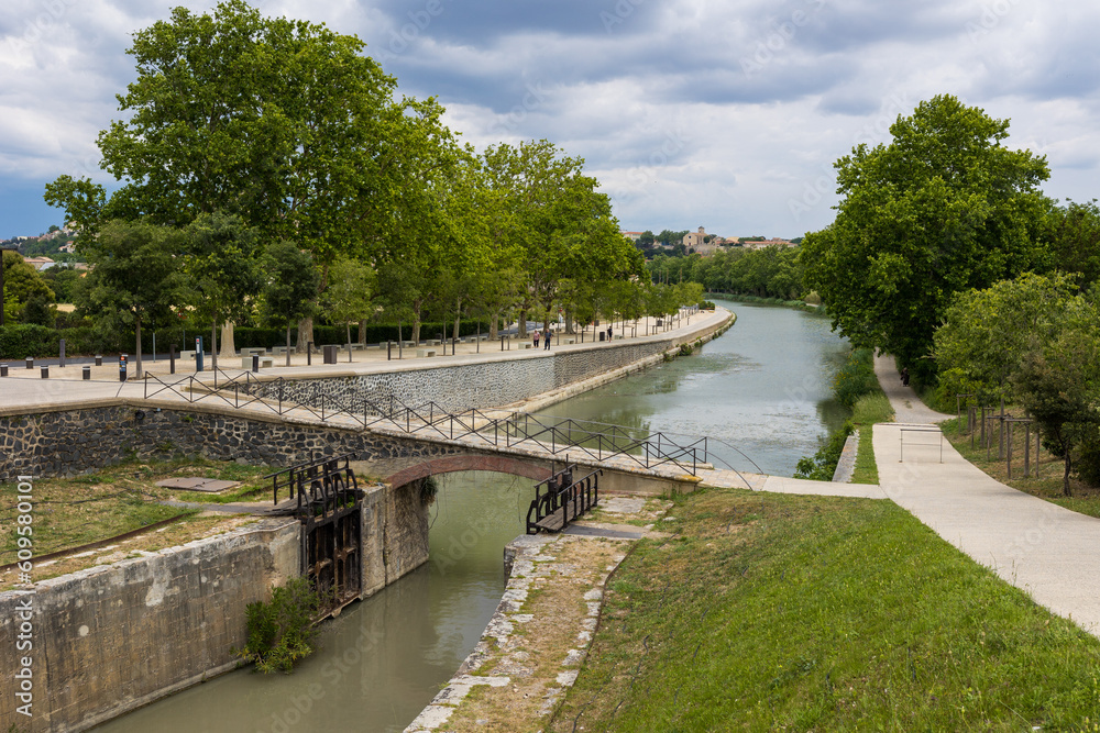 Ecluse inférieure de Fonseranes sur le Canal du Midi à Béziers