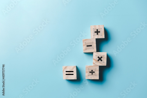 Success and necessary skills in graduation or education. Knowledge and teaching. Wooden cubes with graduation and education symbols linked. education concept. Creative idea and innovation.