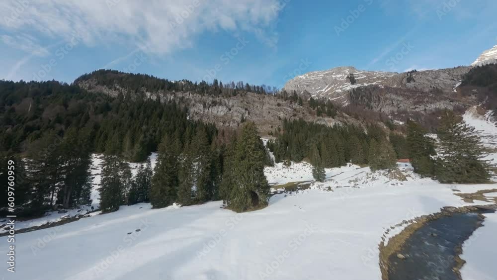 Drohne in der Schweiz - FPV aerial Drohne in der Schweiz - FPV aerial