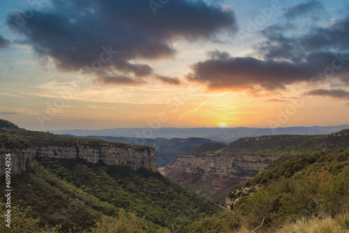 The Sierra de Las Guillerías is located between the provinces of Barcelona and Girona. It offers spectacular landscapes
