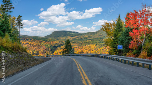 Schilderij op canvas Autumn colors approaching the Height of Land overlook on the Rangeley Lakes Scen