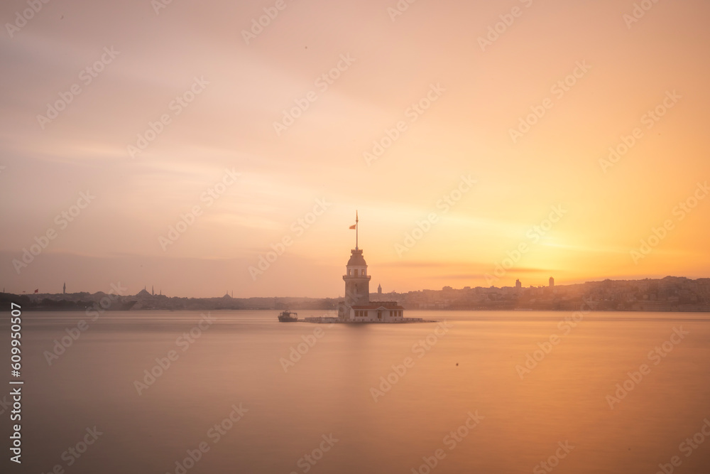 New Maiden's Tower, sunset and fog.