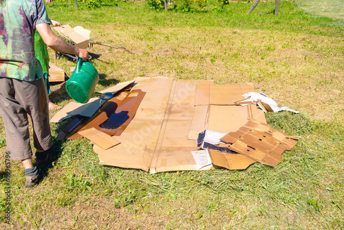 Preparation of a permaculture bed for growing hokkaido.