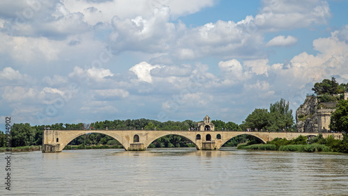 Avignon from Rhône river. © illustrez-vous