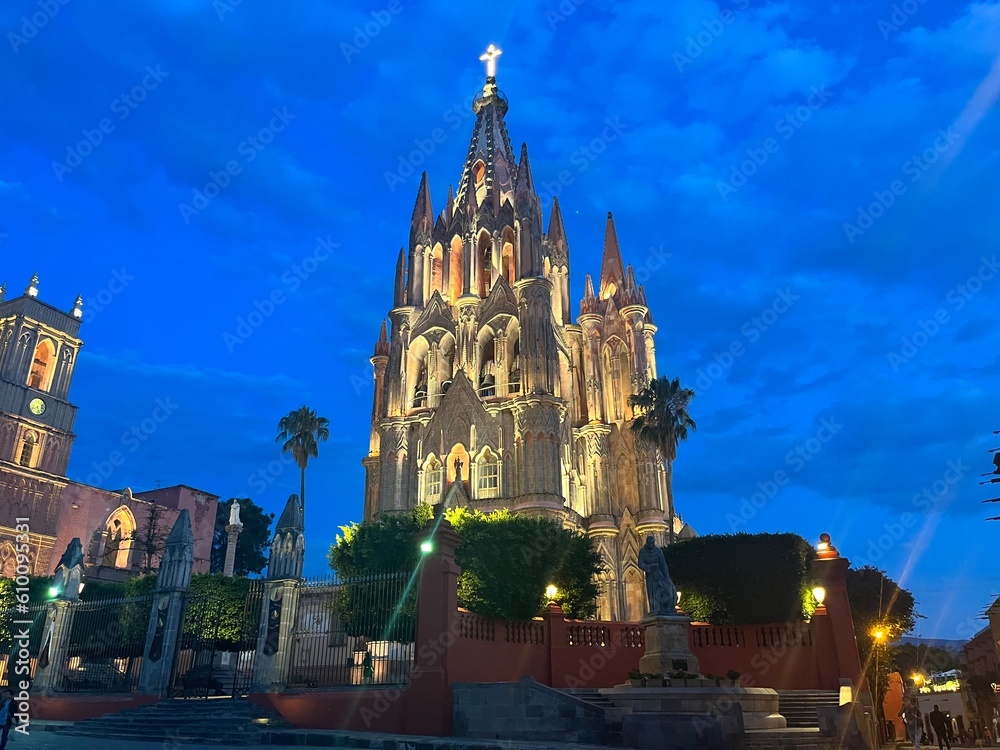 La Parroquia de San Miguel Arcángel  in San Miguel de Allende