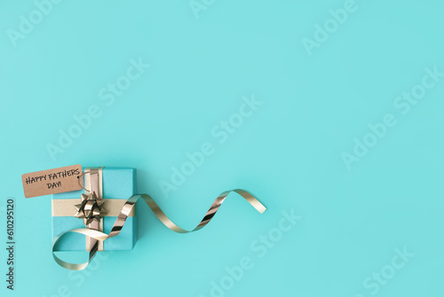 Fathers day gift box backgr...