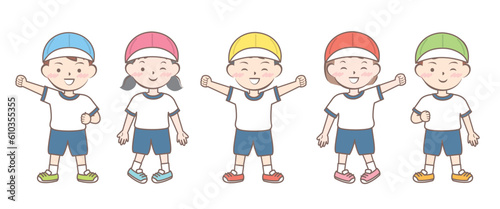 体操服の子供たち 全身 カラー帽子