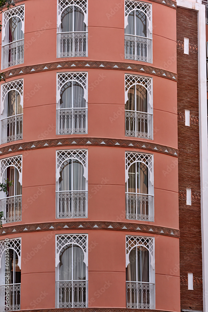 Curved architecture Curved architecture