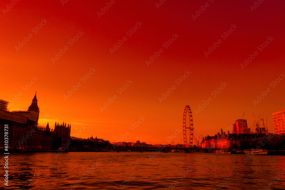 Fototapeta premium city at sunset