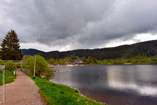 Der Titisee im Frühling   photo