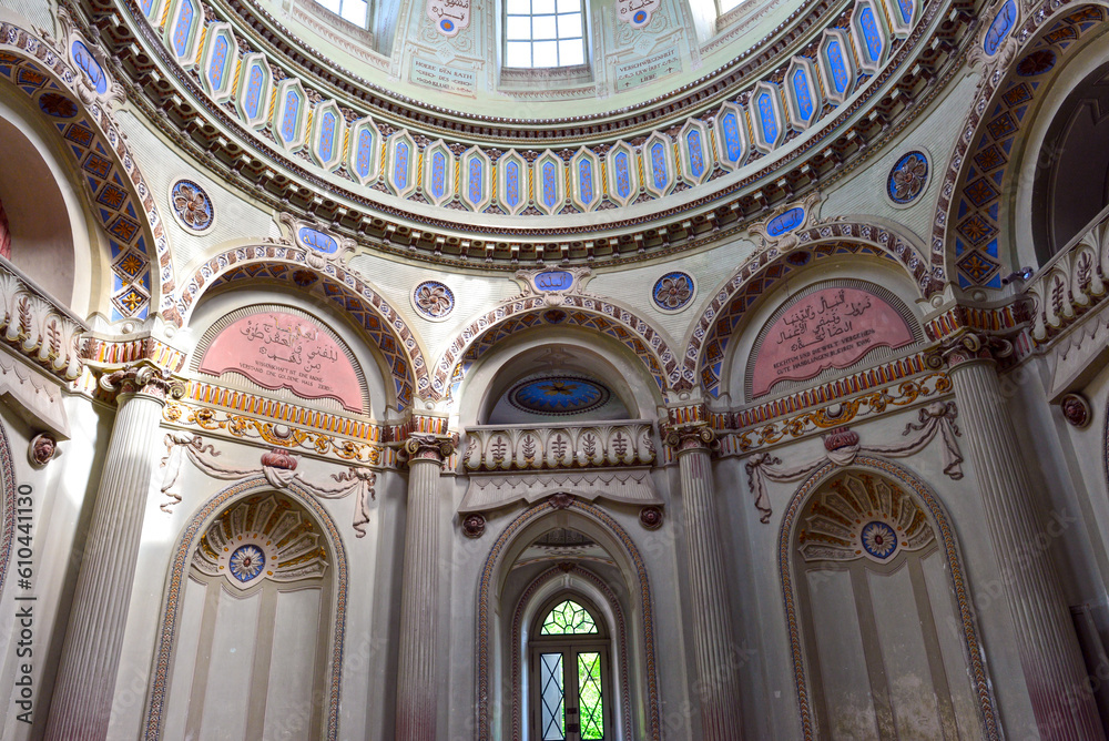 Innenansicht der Moschee im Schwetzinger Schlossgarten