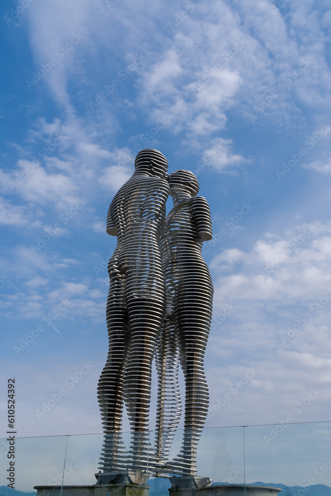 Batumi, November 30, 2022 Kissing Ali and Nino, Moving statues of a man and woman