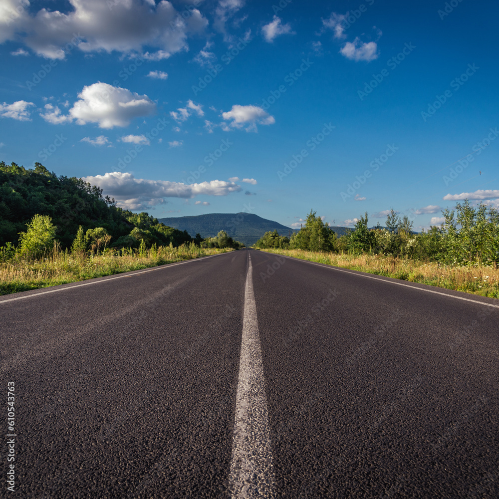 Fototapeta premium View of the empty road