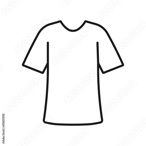 T-shirt line icon. Short sleeve t-shirt.
