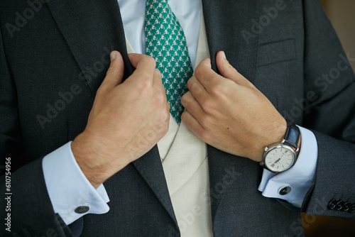 hombre, camisa, corbata, reloj