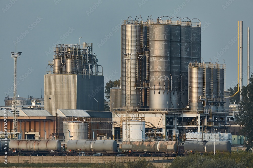 Oil Refinery Structures