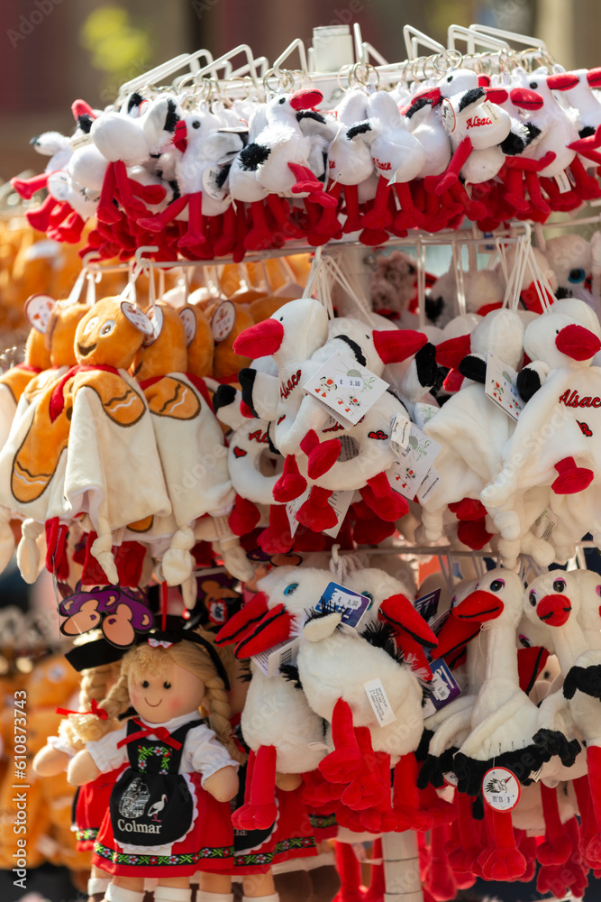 Obraz premium Vente de souvenirs alsaciens