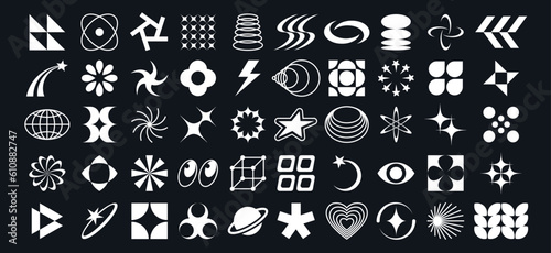Y2k elements. Abstract geometric stars, simple globe and minimal 2000 bauhaus techno shapes. 90s brutalism, acid rave y2k isolated vector retro icons