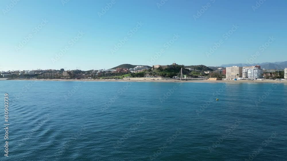 vista aérea de la playa del Ejido en la costa de Fuengirola provincia de Málaga, Andalucía vista aérea de la playa del Ejido en la costa de Fuengirola provincia de Málaga, Andalucía