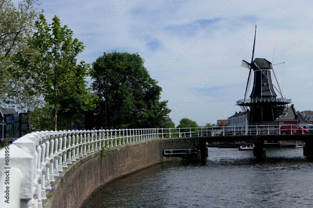 Mühle De Adriaan in Haarlem, Niederlande
