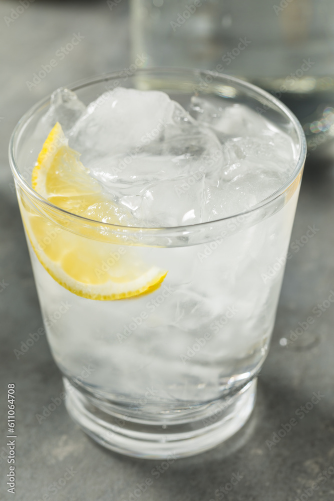 Cold Refreshing Water with Lemon Cold Refreshing Water with Lemon