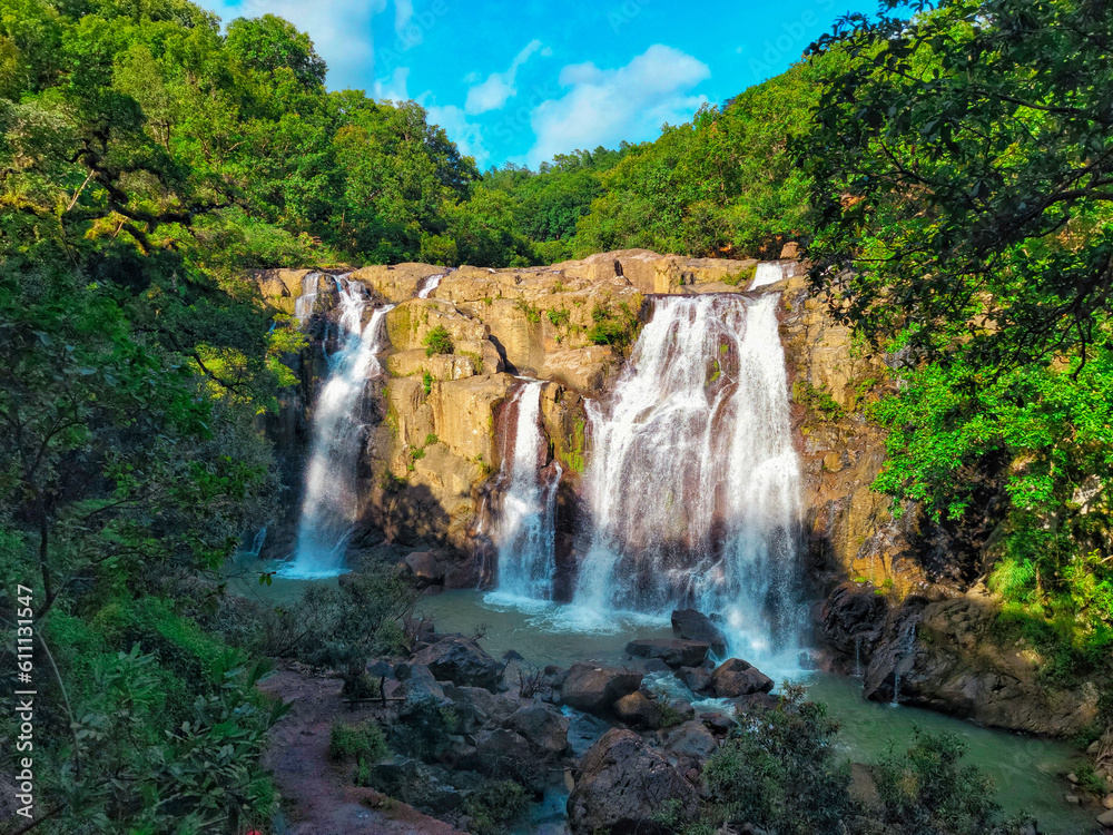 Obraz premium waterfall in the forest